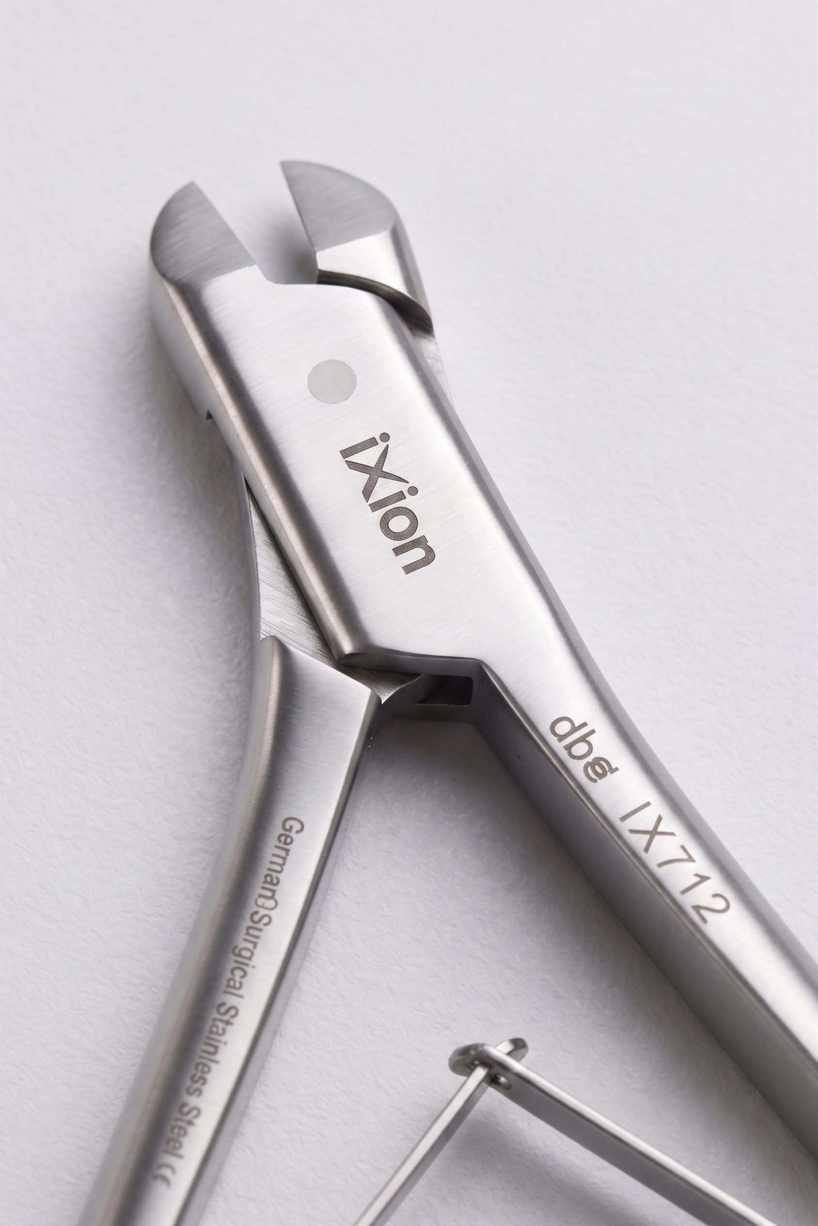 Ixion IX712 Heavy Duty Hard Wire Cutter Up to .060 (1.5mm)