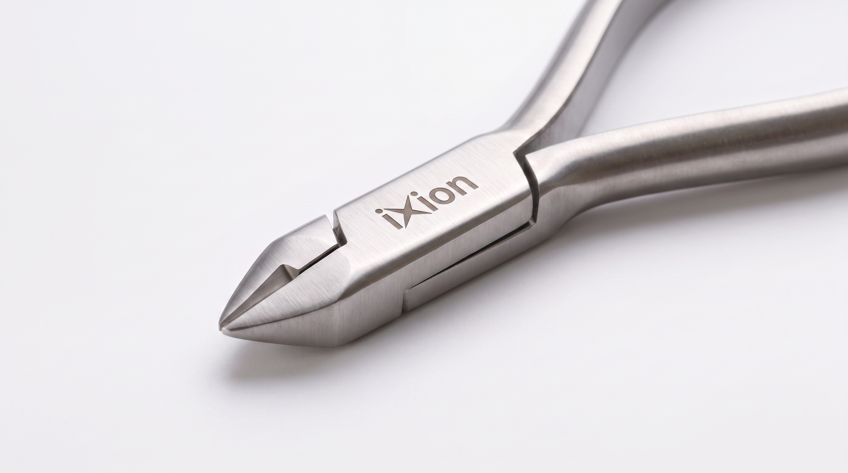 Ixion IX807 Light Wire Plier