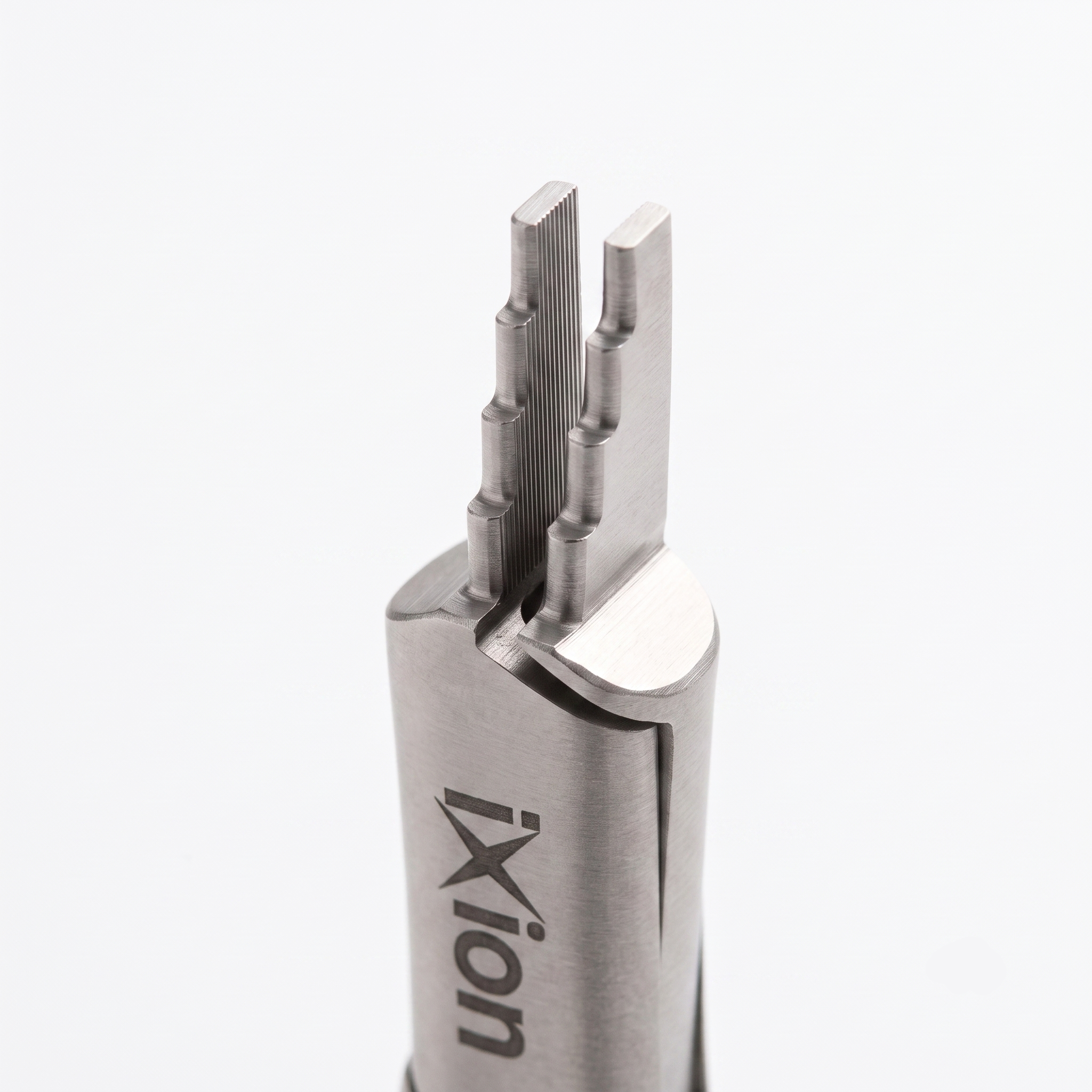 Ixion IX815 Nance Plier