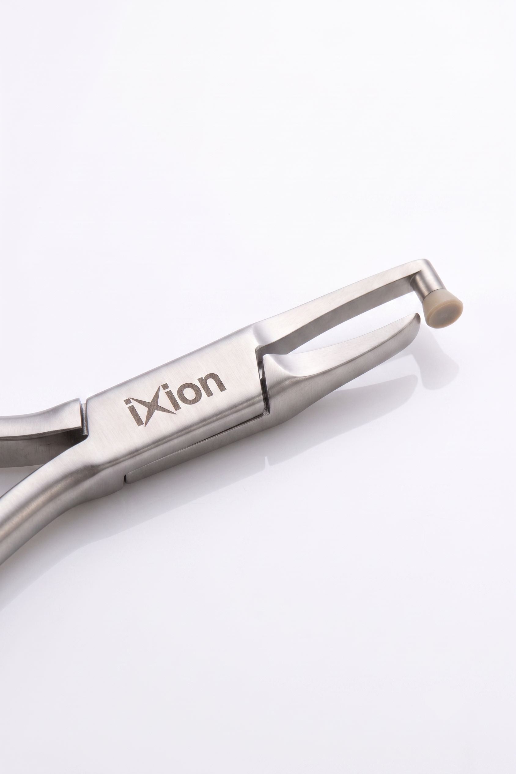 Ixion IX825 Posterior Band Remove (Short)