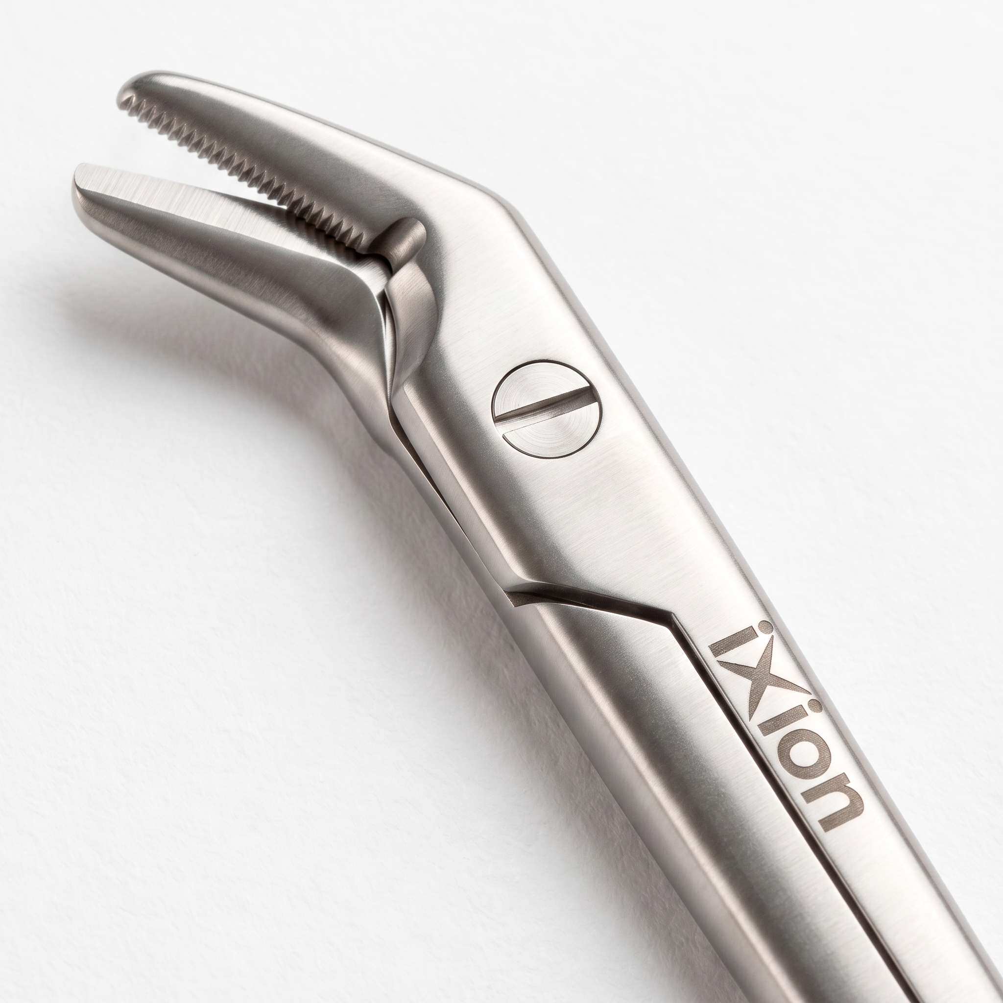 Ixion IX870 Serrated Scissors