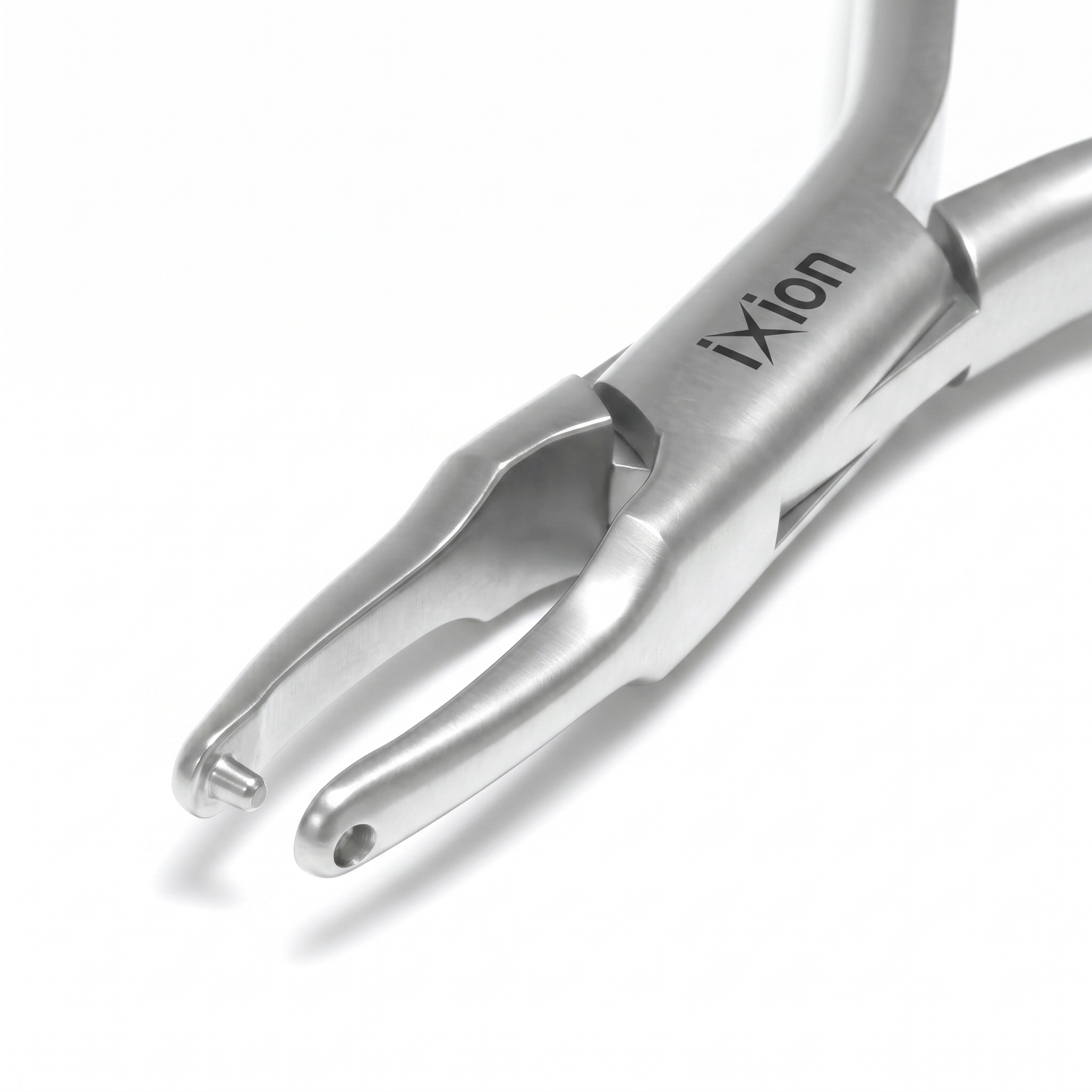 Ixion IX889 Aligner Retention Plier