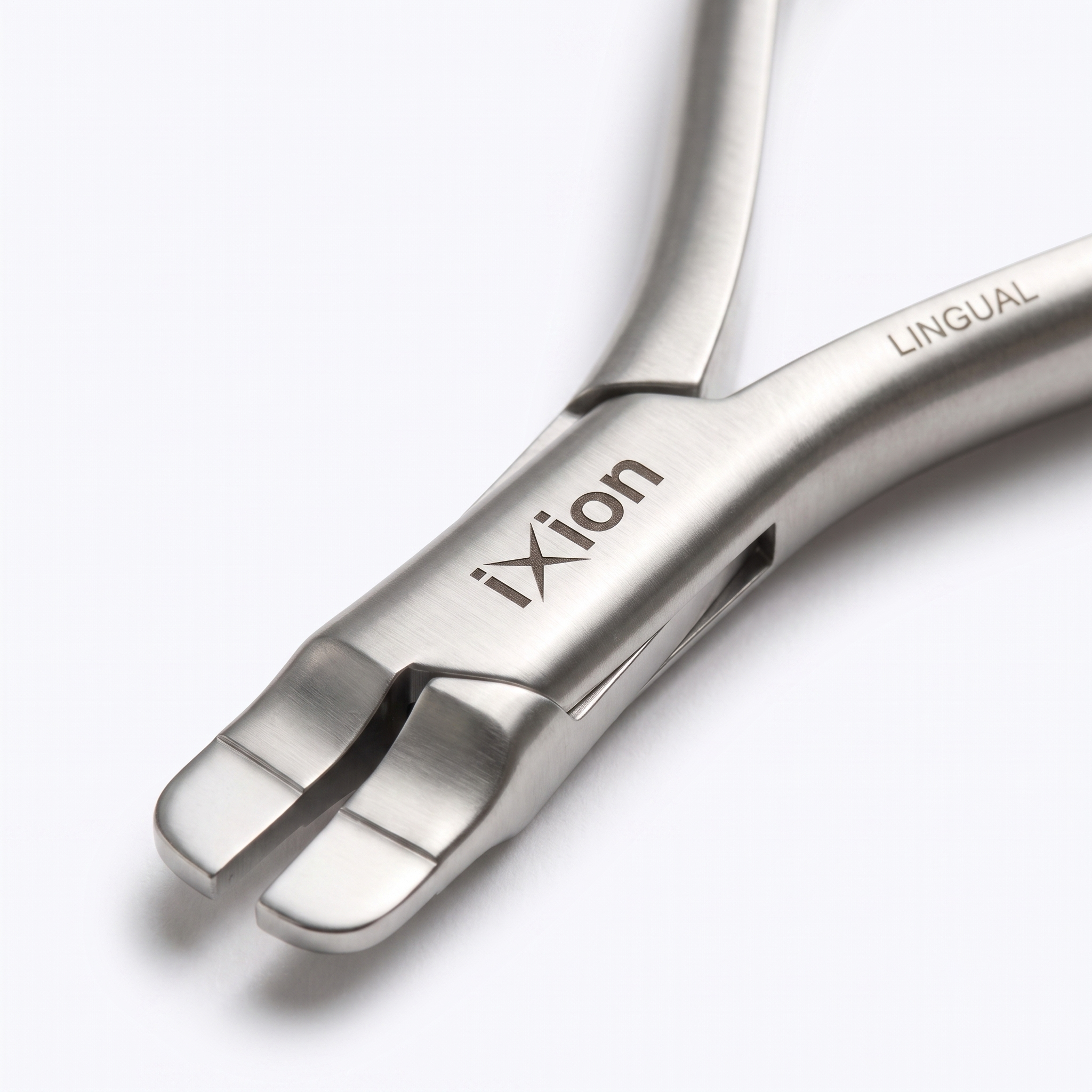 Ixion IX952 Lingual Stepped Tweed Arch Plier